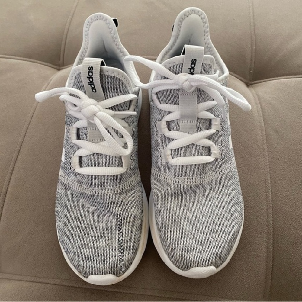Adidas Cloudfoam Pure 2.0 - Grey/White Sneaker Athletic Shoe Size 6.5